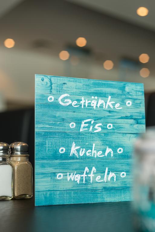 Rheinterrassen Hotel Cafe Restaurant Widdig Dış mekan fotoğraf